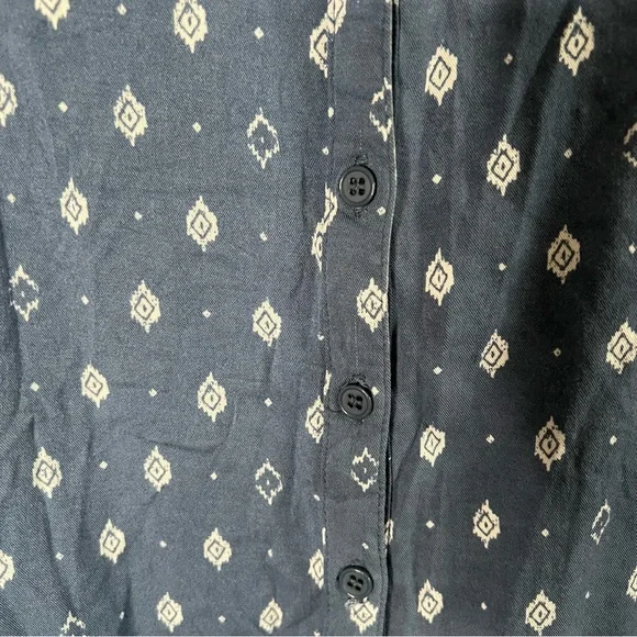 Torrid Ikat Challis Button Front Romper Tribal Track 2X Women’s Blue 11274830. - Picture 4 of 8